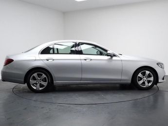 MERCEDES-BENZ E-CLASS 2.0 E220d SE Saloon 4dr Diesel G-Tronic+ Euro 6 (s/s) (194 ps)
