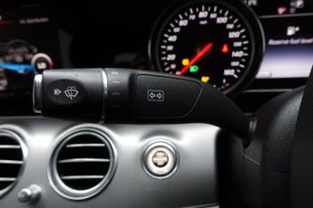 MERCEDES-BENZ E-CLASS 2.0 E220d SE Saloon 4dr Diesel G-Tronic+ Euro 6 (s/s) (194 ps)