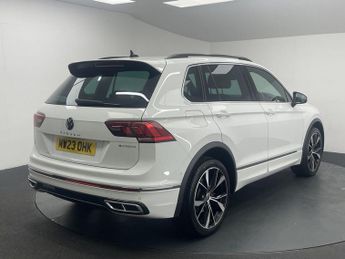 VOLKSWAGEN TIGUAN 1.4 TSI 13kWh R-Line SUV 5dr Petrol Plug-in Hybrid DSG Euro 6 (s