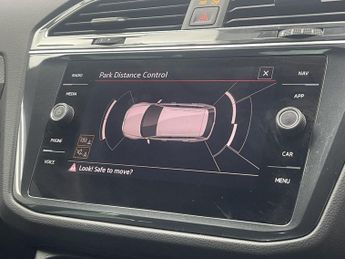 VOLKSWAGEN TIGUAN 1.4 TSI 13kWh R-Line SUV 5dr Petrol Plug-in Hybrid DSG Euro 6 (s