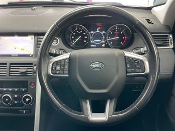 LAND ROVER DISCOVERY SPORT 2.0 eD4 HSE SUV 5dr Diesel Manual Euro 6 (s/s) (5 Seat) (150 ps)