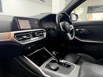 BMW 3 SERIES 2.0 320i M Sport Saloon 4dr Petrol Auto xDrive Euro 6 (s/s) (184