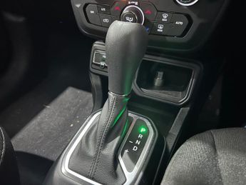 JEEP RENEGADE 1.6 MultiJetII Longitude SUV 5dr Diesel DDCT Euro 6 (s/s) (120 p