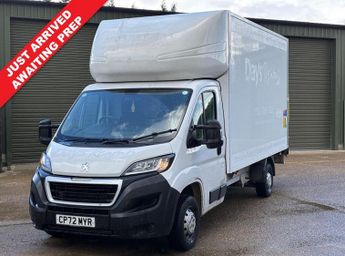 Peugeot Boxer 2.2 BlueHDi 335 Built for Business Luton 3dr Diesel Manual L4 Eu
