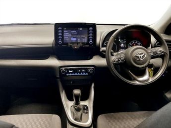TOYOTA YARIS 1.5 VVT-h Icon Hatchback 5dr Petrol Hybrid E-CVT Euro 6 (s/s) (1