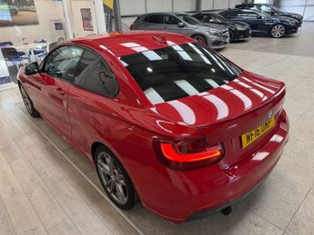 BMW 2 SERIES 3.0 M235i Coupe 2dr Petrol Auto Euro 6 (s/s) (326 ps)