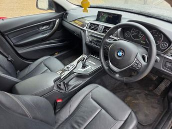 BMW 3 SERIES 3.0 330d Luxury Saloon 4dr Diesel Auto Euro 5 (s/s) (258 ps)