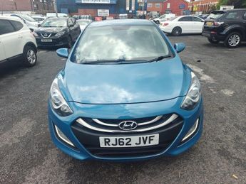 HYUNDAI I30 1.6 CRDi Active Hatchback 5dr Diesel Auto Euro 5 (110 ps)