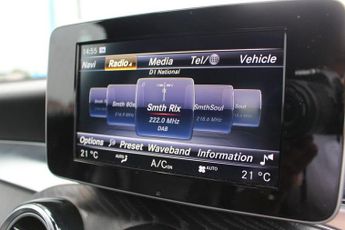 MERCEDES-BENZ GLC 2.1 GLC220d AMG Line SUV 5dr Diesel G-Tronic 4MATIC Euro 6 (s/s)