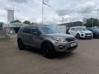 LAND ROVER DISCOVERY SPORT 2.0 TD4 HSE Black SUV 5dr Diesel Auto 4WD Euro 6 (s/s) (180 ps)