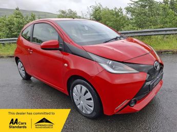 Toyota AYGO 1.0 VVT-i x-play Hatchback 3dr Petrol Manual Euro 5 Euro 5 (68 p