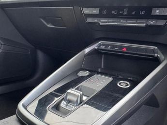 AUDI A3 1.4 TFSIe 40 S line Sportback 5dr Petrol Plug-in Hybrid S Tronic