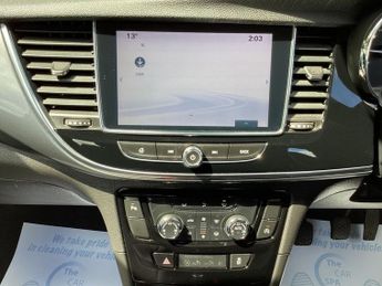VAUXHALL MOKKA X 1.4i Turbo Design Nav SUV 5dr Petrol Manual Euro 6 (s/s) (140 ps