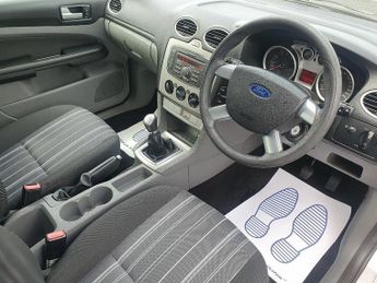 FORD FOCUS 1.6 Style Hatchback 5dr Petrol Manual (159 g/km, 99 bhp)