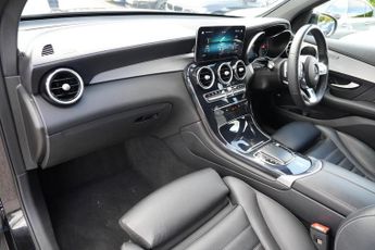 MERCEDES-BENZ GLC 2.0 GLC220d AMG Line Coupe 5dr Diesel G-Tronic+ 4MATIC Euro 6 (s