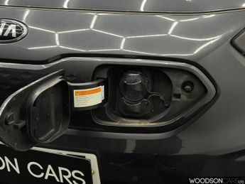 KIA NIRO 64kWh 4 SUV 5dr Electric Auto (201 bhp)