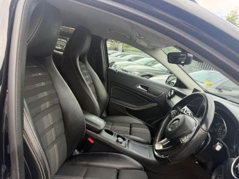 MERCEDES-BENZ GLA 1.6 GLA180 Urban Edition SUV 5dr Petrol 7G-DCT Euro 6 (s/s) (122