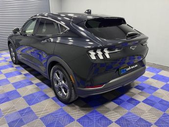FORD MUSTANG MACH-E Extended Range 91kWh SUV 5dr Electric Automatic (294 ps)