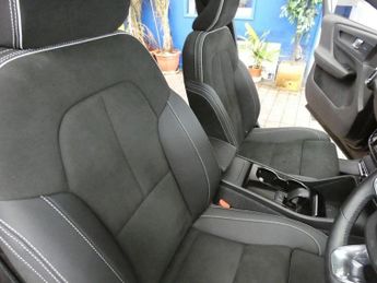 VOLVO XC40 Recharge Twin 78kWh Ultimate SUV 5dr Electric Auto AWD (408 ps)