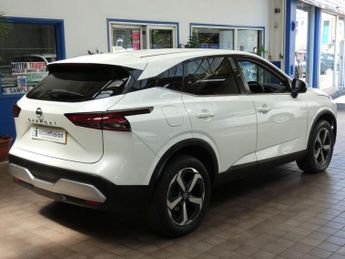 NISSAN QASHQAI 1.3 DIG-T MHEV N-Connecta SUV 5dr Petrol Hybrid XTRON Euro 6 (s/