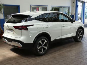 NISSAN QASHQAI 1.3 DIG-T MHEV N-Connecta SUV 5dr Petrol Hybrid XTRON Euro 6 (s/