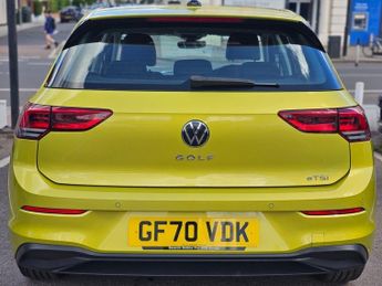VOLKSWAGEN GOLF 1.5 eTSI MHEV Life Hatchback 5dr Petrol Hybrid DSG Euro 6 (s/s) 