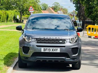 LAND ROVER DISCOVERY SPORT 2.0 TD4 Landmark SUV 5dr Diesel Auto 4WD Euro 6 (s/s) (180 ps)