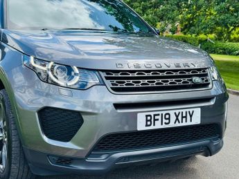 LAND ROVER DISCOVERY SPORT 2.0 TD4 Landmark SUV 5dr Diesel Auto 4WD Euro 6 (s/s) (180 ps)