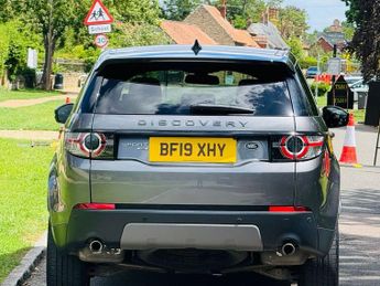 LAND ROVER DISCOVERY SPORT 2.0 TD4 Landmark SUV 5dr Diesel Auto 4WD Euro 6 (s/s) (180 ps)