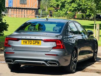 VOLVO S60 2.0 T5 R-Design Plus Saloon 4dr Petrol Auto Euro 6 (s/s) (250 ps