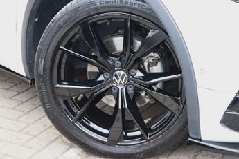 VOLKSWAGEN TIGUAN 1.5 TSI R-LINE EDITION
