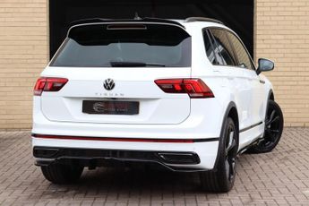 VOLKSWAGEN TIGUAN 1.5 TSI R-LINE EDITION