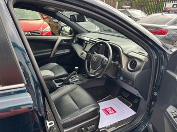 TOYOTA RAV4 2.5 VVT-H Excel SUV 5dr Petrol Hybrid 4WD Auto Euro 6 (s/s) (197