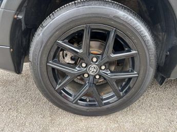 TOYOTA RAV4 2.5 VVT-H Excel SUV 5dr Petrol Hybrid 4WD Auto Euro 6 (s/s) (197