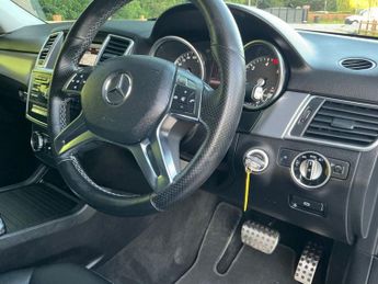 MERCEDES-BENZ M-CLASS 2.1 ML250 BlueTEC AMG Sport SUV 5dr Diesel G-Tronic 4WD Euro 6 (