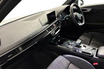 AUDI A4 2.0 TFSI 35 Black Edition Saloon 4dr Petrol S Tronic Euro 6 (s/s