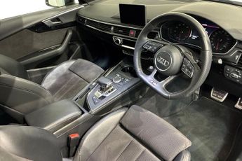 AUDI A4 2.0 TFSI 35 Black Edition Saloon 4dr Petrol S Tronic Euro 6 (s/s