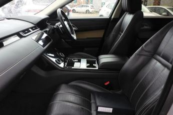 LAND ROVER RANGE ROVER VELAR 2.0 D240 SE SUV 5dr Diesel Auto 4WD Euro 6 (s/s) (240 ps)