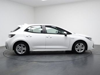 TOYOTA COROLLA 1.8 VVT-h GPF Icon Tech Hatchback 5dr Petrol Hybrid CVT Euro 6 (