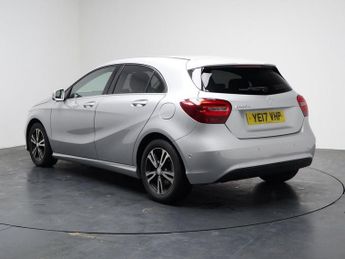 MERCEDES-BENZ A-CLASS 1.5 A180d SE Hatchback 5dr Diesel 7G-DCT Euro 6 (s/s) (109 ps)