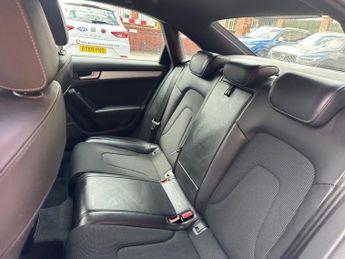 AUDI A4 3.0 TDI V6 S line Saloon 4dr Diesel S Tronic quattro Euro 5 (s/s