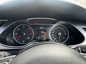 AUDI A4 3.0 TDI V6 S line Saloon 4dr Diesel S Tronic quattro Euro 5 (s/s