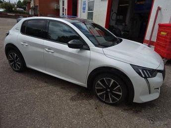 PEUGEOT 208 1.2 PureTech GT Line Hatchback 5dr Petrol EAT Euro 6 (s/s) (130 