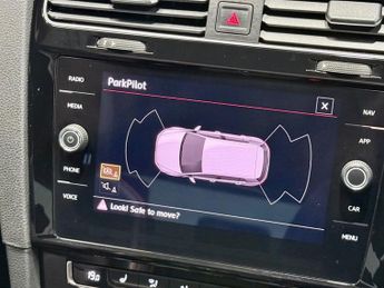 VOLKSWAGEN GOLF 2.0 TSI GTI Performance Hatchback 3dr Petrol DSG Euro 6 (s/s) (2