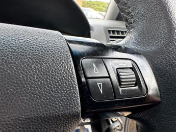 VAUXHALL ZAFIRA 1.7 CDTi ecoFLEX Elite MPV 5dr Diesel Manual Euro 5 (110 ps)