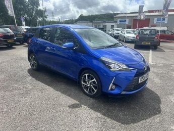 Toyota Yaris 1.5 VVT-i Y20 Bi-tone Hatchback 5dr Petrol Manual Euro 6 (111 ps