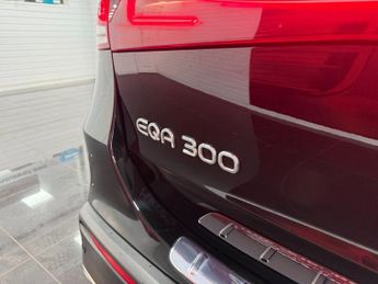 MERCEDES-BENZ EQA EQA 300 66.5kWh AMG Line SUV 5dr Electric Auto 4MATIC (228 ps)
