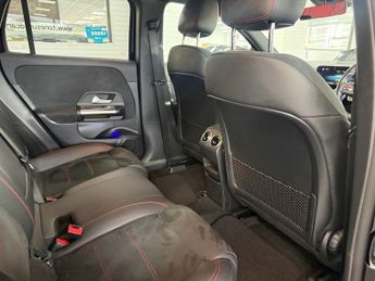 MERCEDES-BENZ EQA EQA 300 66.5kWh AMG Line SUV 5dr Electric Auto 4MATIC (228 ps)