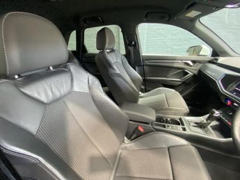 AUDI Q3 1.5 TFSI CoD 35 S line SUV 5dr Petrol S Tronic Euro 6 (s/s) (150
