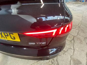AUDI A3 1.5 TFSI 35 S line Sportback 5dr Petrol S Tronic Euro 6 (s/s) (1